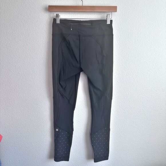 EUC Lululemon polka dot wunder under gold dot accents‼️must bundle no discount‼️ - Picture 5 of 9